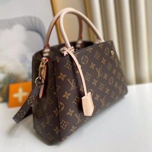 Meet your Posher, Fiona